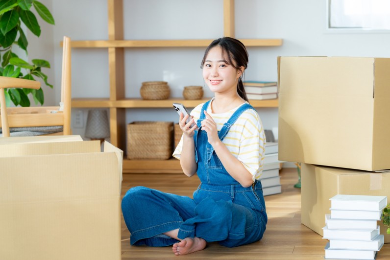 【知らないと損！】業者選びから、荷造りから不用品処分、公的手続きまで！引越しの流れを紹介