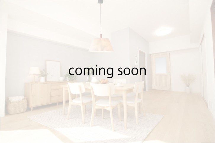 キングスコート六名公園108号室