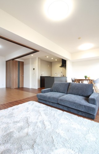 グローリアス和合第二502号室