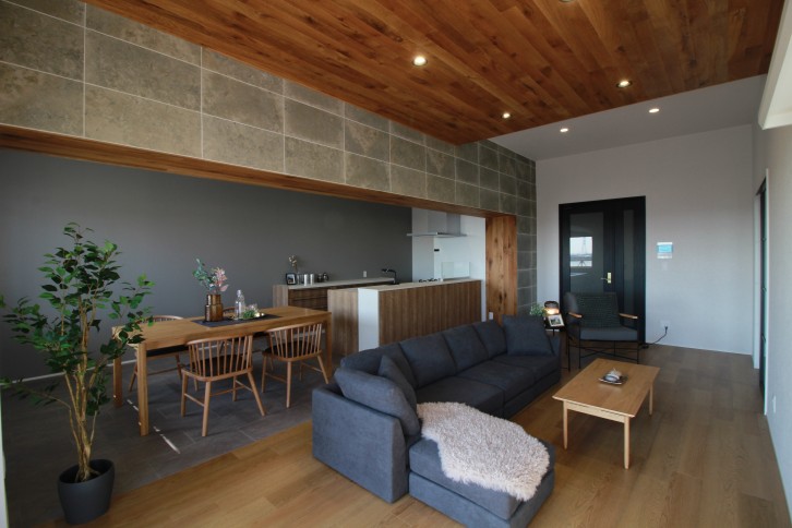 シンフォニアみなみが丘イーストコートＢ棟1402号室